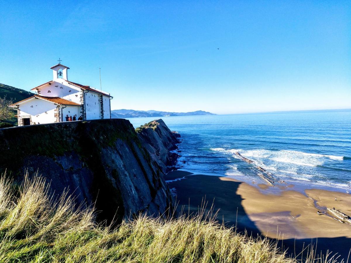 Costa Ii Con Parking Exterior Comunitario * Zumaia